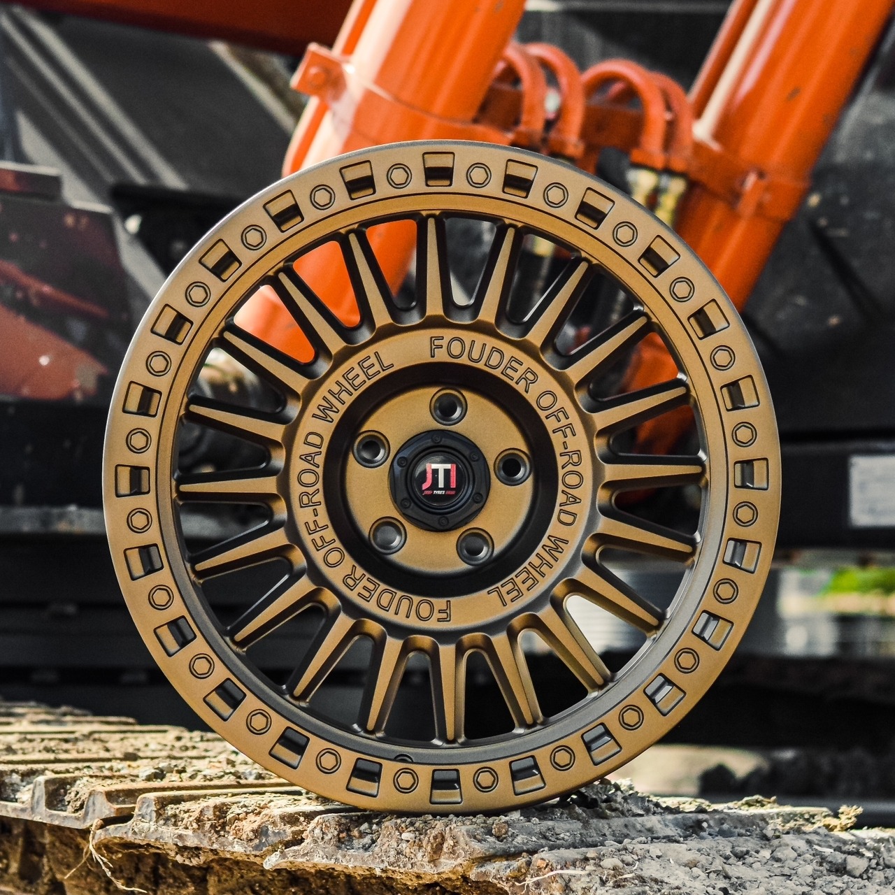 18 inch Gold Alloy Wheels for Mahindra Thar